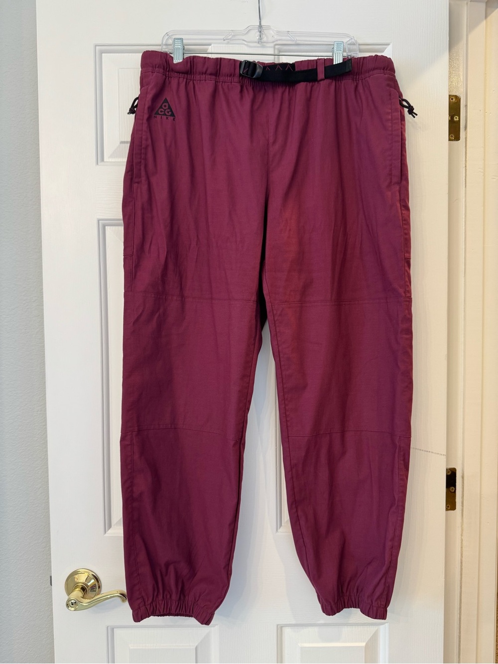 Nike ACG Men's Trail Pants Night Maroon Burgundy Size XL CV0660-681